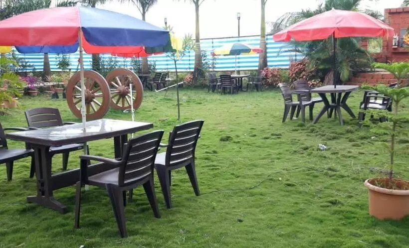 Hotelli Shivar Garden Agro Tourism