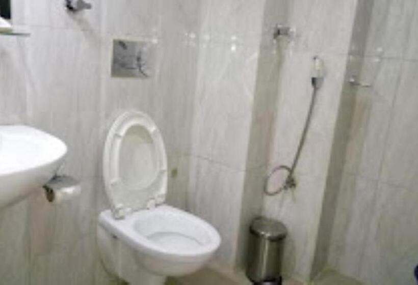 هتل Yaiphabaa , Imphal