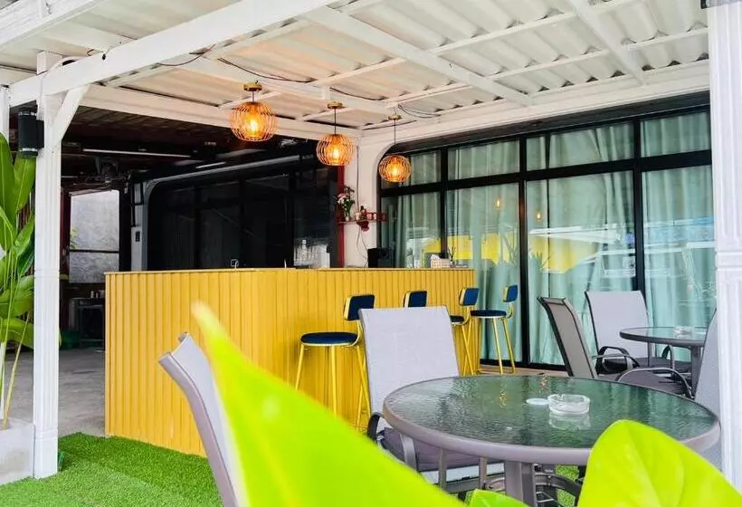 Jasper Phangan Hostel