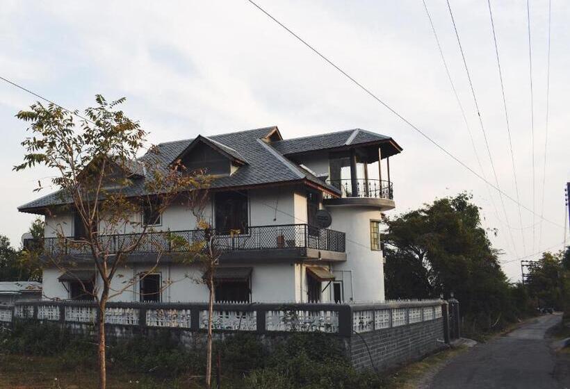 Karvaan B&b 2bhk Homestay