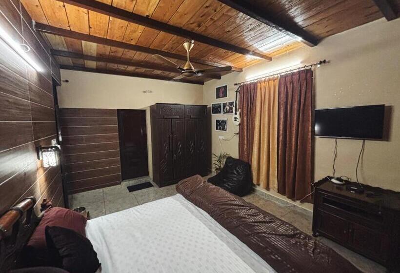 Karvaan B&b 2bhk Homestay