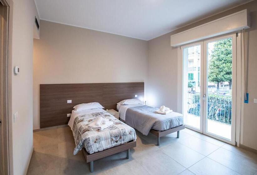 پانسیون 350 M Dall Ospedale Maggiore L Parcheggio Privato Free L Nova Galileo