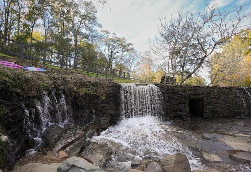 膳宿费 Meadows Mill House Ii