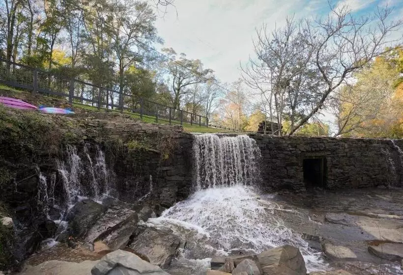 Majatalo Meadows Mill House Ii