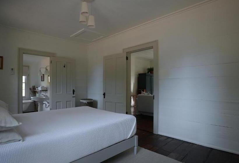 膳宿费 Meadows Mill House Ii