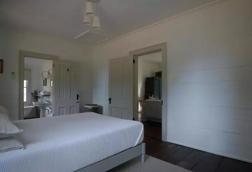 Majatalo Meadows Mill House Ii