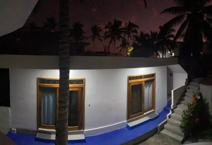 Majatalo Penguin House