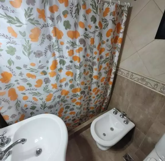 Majatalo Lo De Leo Depto Para 4 O 5 Personas