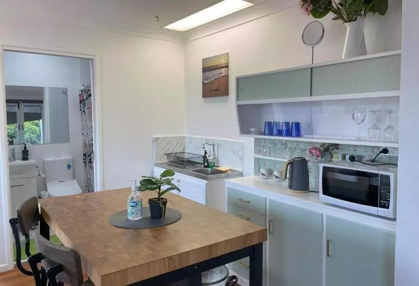 پانسیون Zen Escape Guest House  Romantic Escape, Cozy Delight, Oasis Suite