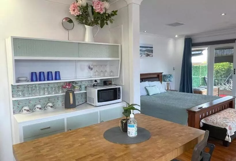 پانسیون Zen Escape Guest House  Romantic Escape, Cozy Delight, Oasis Suite