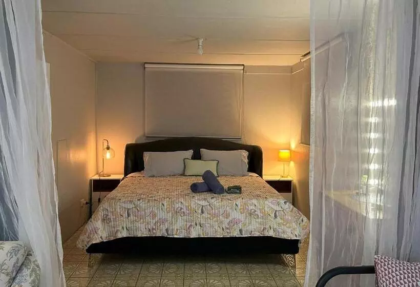 پانسیون Zen Escape Guest House  Romantic Escape, Cozy Delight, Oasis Suite