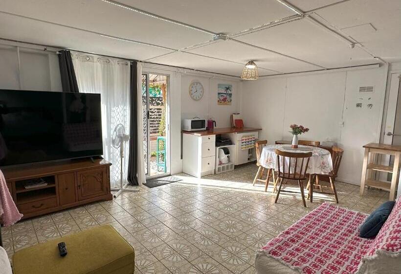 פנסיון Zen Escape Guest House Romantic Escape, Cozy Delight, Oasis Suite