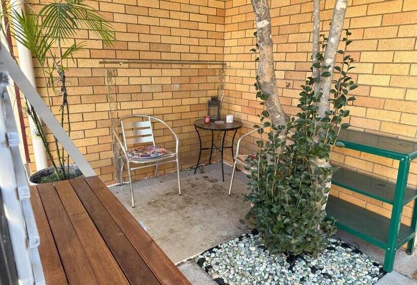 פנסיון Zen Escape Guest House Romantic Escape, Cozy Delight, Oasis Suite