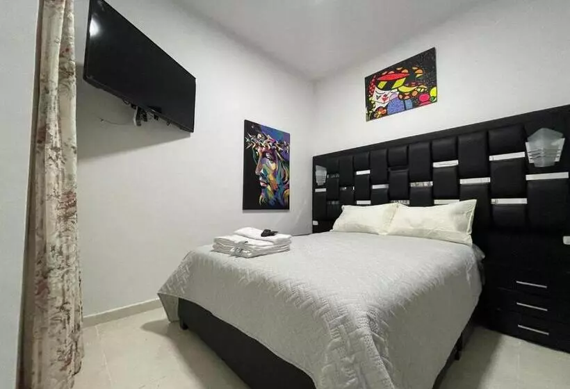 ペンション Vivento Habitaciones En Exclusivo Barrio Estrato 6 Frente A Cc Campanario