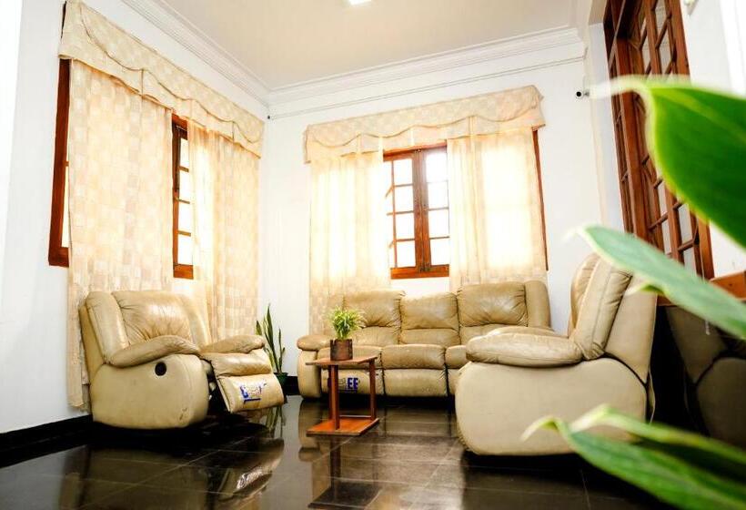 호스텔 The Anam Hotel   Wellawatte