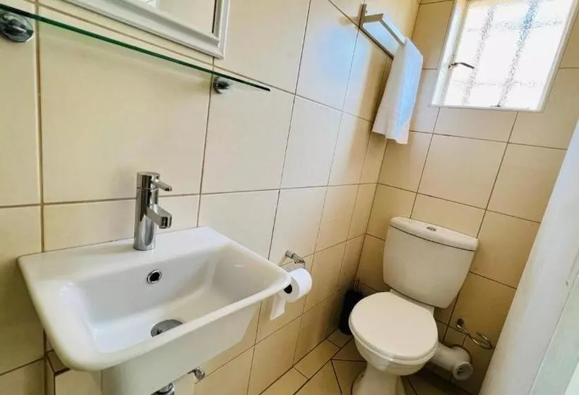 ベッドアンドブレックファースト Casablanca Guest House