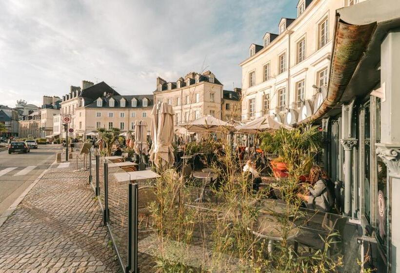 تختخواب و صبحانه Loveroom Le Côté Secret