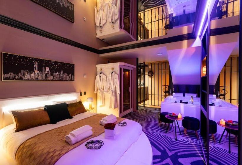 تختخواب و صبحانه Loveroom Le Côté Secret