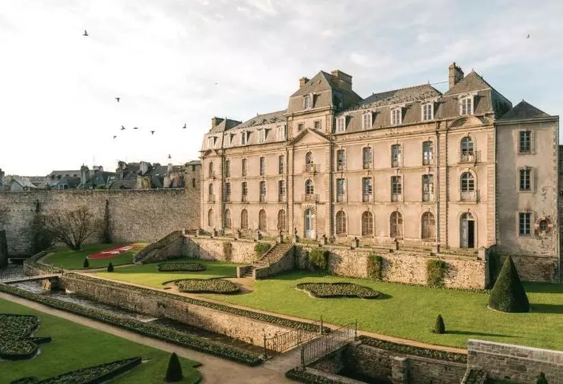 Aamiaismajoitus (B&B) Loveroom Le Côté Secret