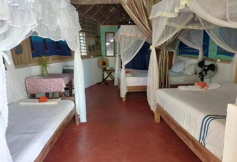 تختخواب و صبحانه Piscine Bimoko