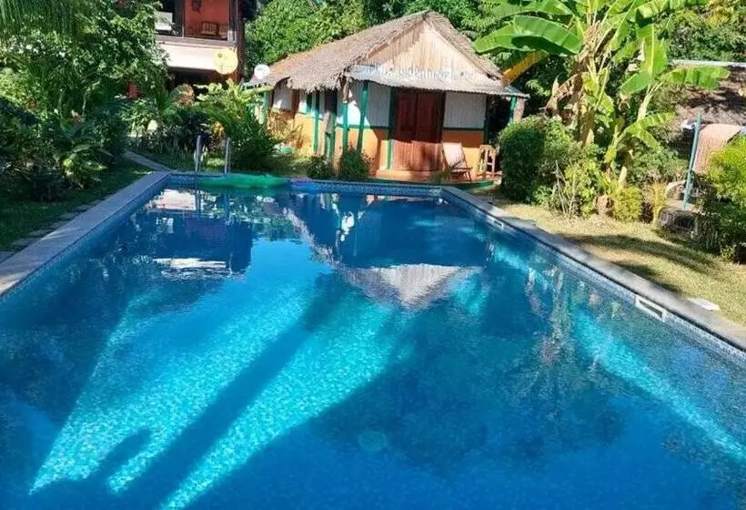 تختخواب و صبحانه Piscine Bimoko