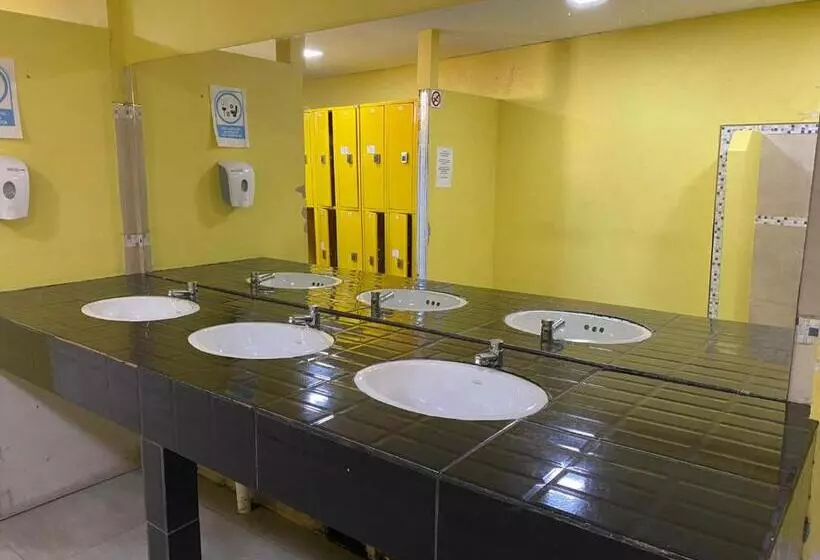 Big Hostel