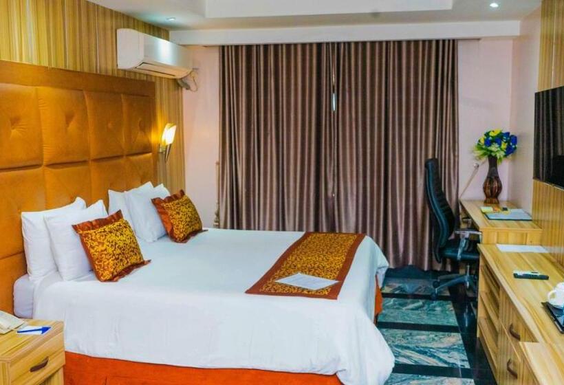 Golden Tulip Hotel Evergreen Port Harcourt