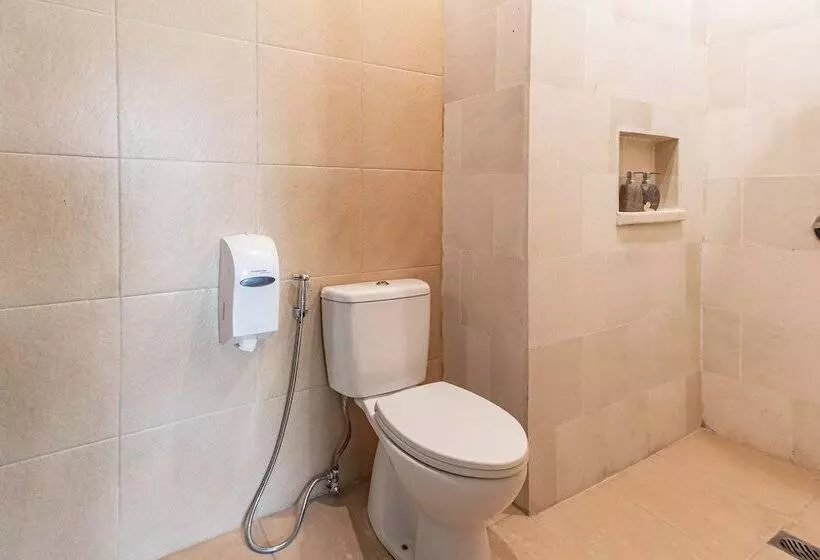 Hotelli Belvilla Y Resort Near Monkey Forest