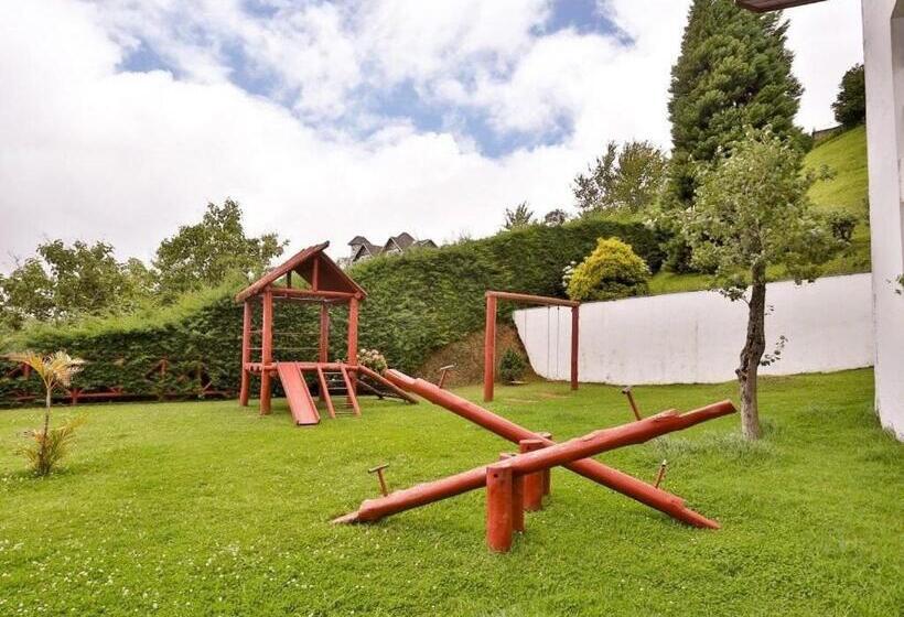 酒店 Camas Queen Com Serviço De