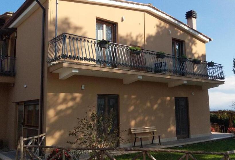 בית מלון כפרי Fattoria Faraoni