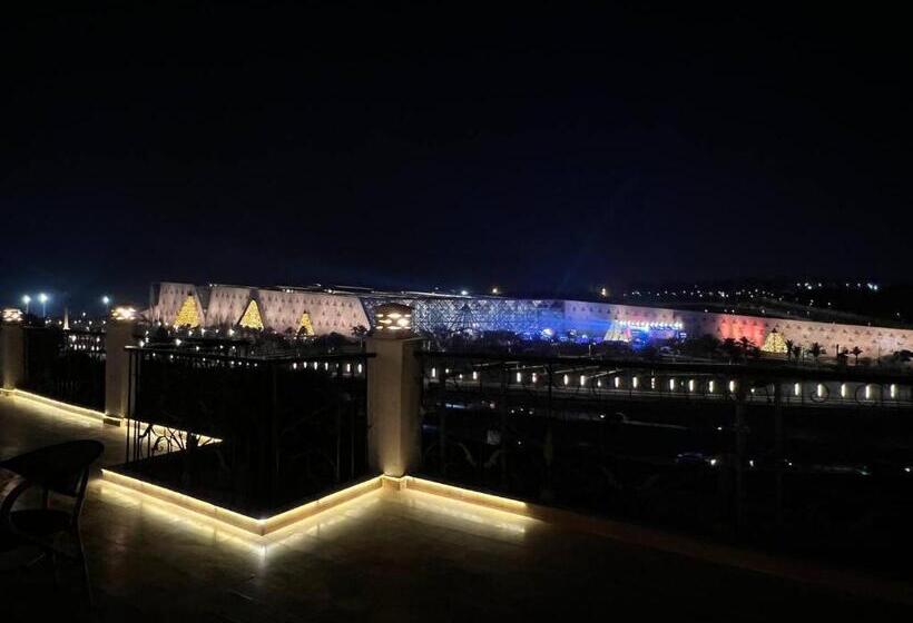 هتل Palm Grand Egyptian Museum, Pyramids View