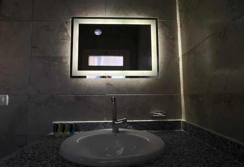 هتل Palm Grand Egyptian Museum, Pyramids View