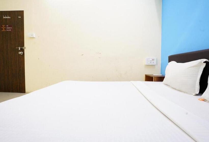 בית מלון כפרי Nova Rooms Atlanta Shopping