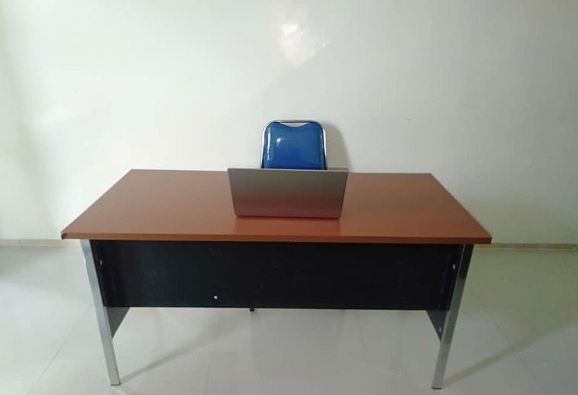 Otel Spot On 93464 Penginapan Tulimario Syariah