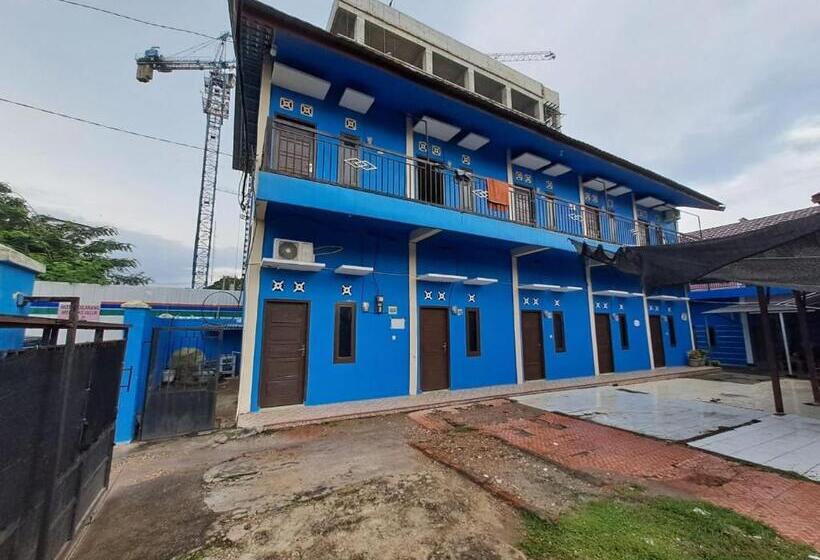 酒店 Spot On 93465 Archa Guest House Syariah