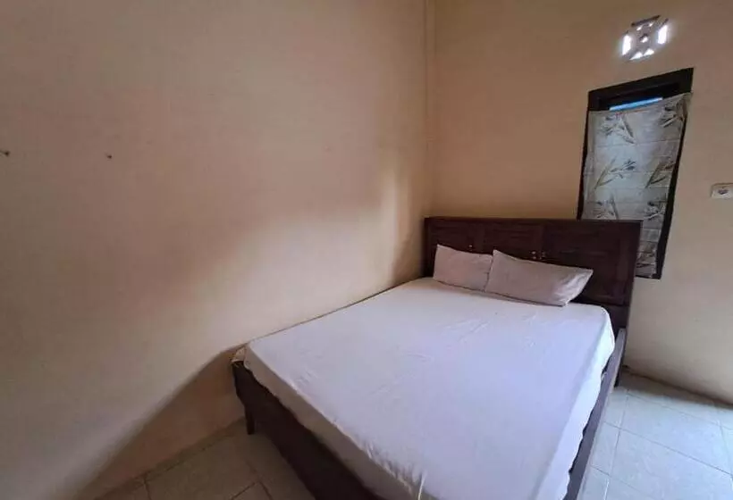 Hotelli Spot On 93465 Archa Guest House Syariah