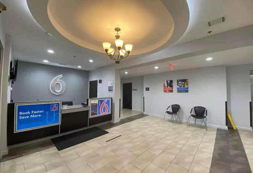 Hotelli Studio 6 Suites Texas City I 45