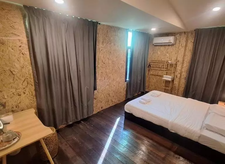 ホテル Sunzi Boutique Hostel : ซันซิ บูทีค โฮสเทล