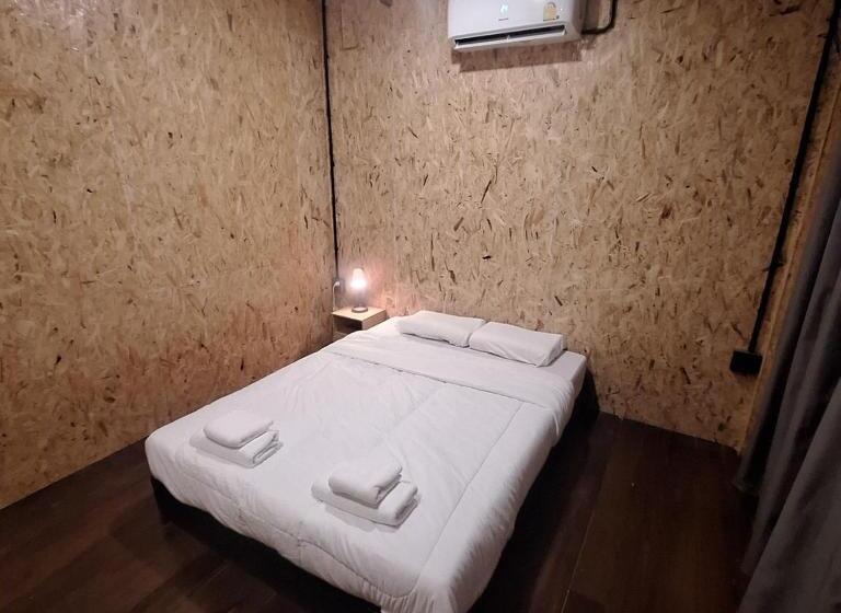 فندق Sunzi Boutique Hostel : ซันซิ บูทีค โฮสเทล