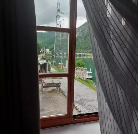 هتل Turistički Centar Andrićgrad