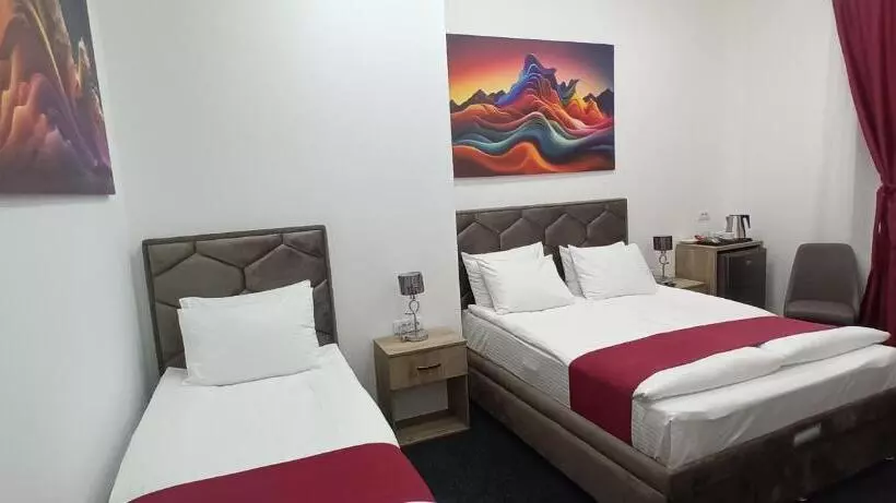 پانسیون Authentic Belgrade Centre   Luxury Suites