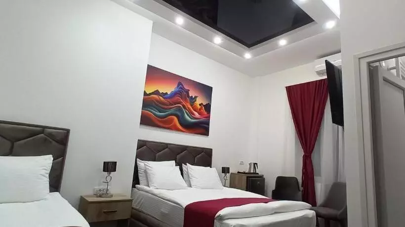 پانسیون Authentic Belgrade Centre   Luxury Suites