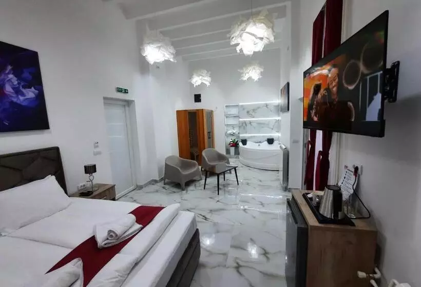 پانسیون Authentic Belgrade Centre   Luxury Suites