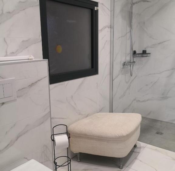 פנסיון Gites Mendiburia