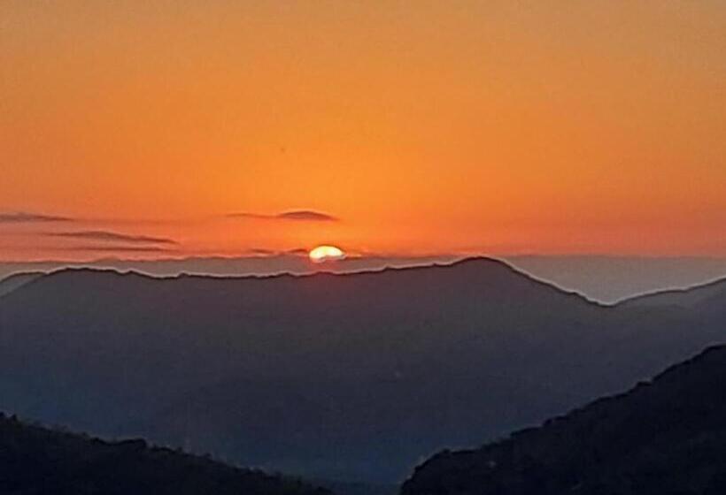 膳宿费 Quintal Da Mata