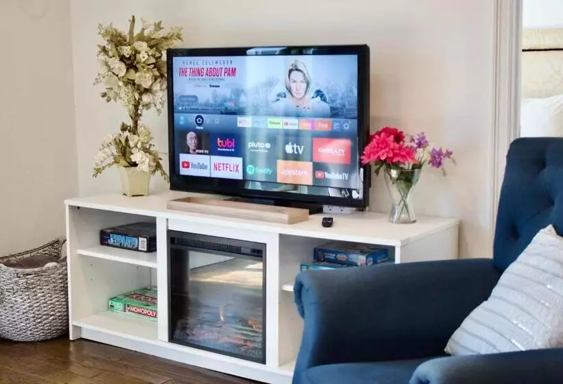 10 Minutes From Nyc   Astoria Lic Queens Cityview