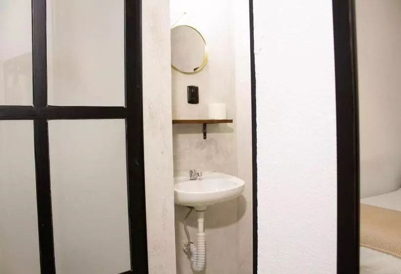 ユースホステル Casa Niita