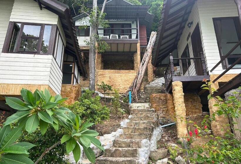 Bed and Breakfast Phi Phi Private Beach Resort