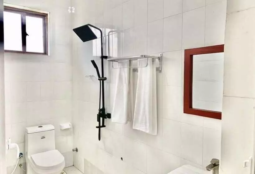 Hotelli Asili Nyumbani Residence