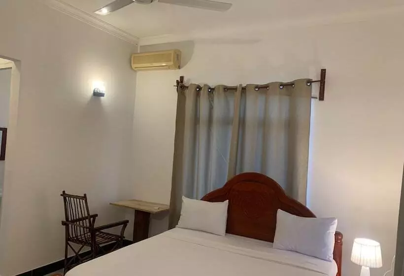 Hotelli Asili Nyumbani Residence